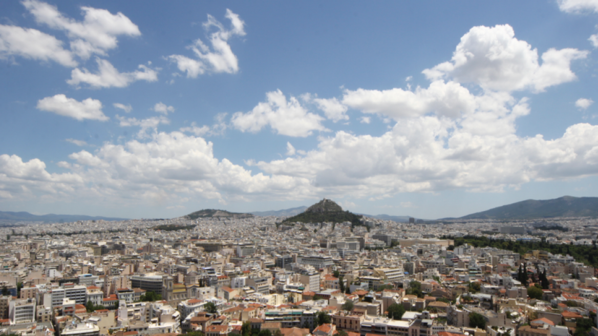 «Ασφυξία» στην Αθήνα: Πάνω από το όριο οι μετρήσεις για το όζον  