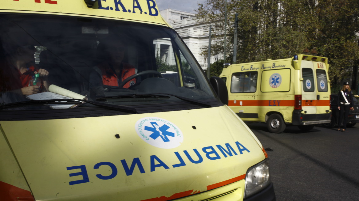 Κρήτη: Δύο άτομα στο νοσοκομείο μετά από τροχαία
