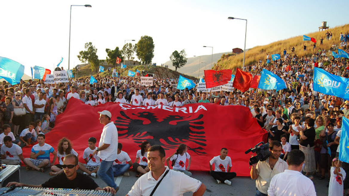 Ετοιμάζουν πορεία στα Ελληνοαλβανικά σύνορα οι Τσάμηδες για να τιμήσουν την… γενοκτονία!