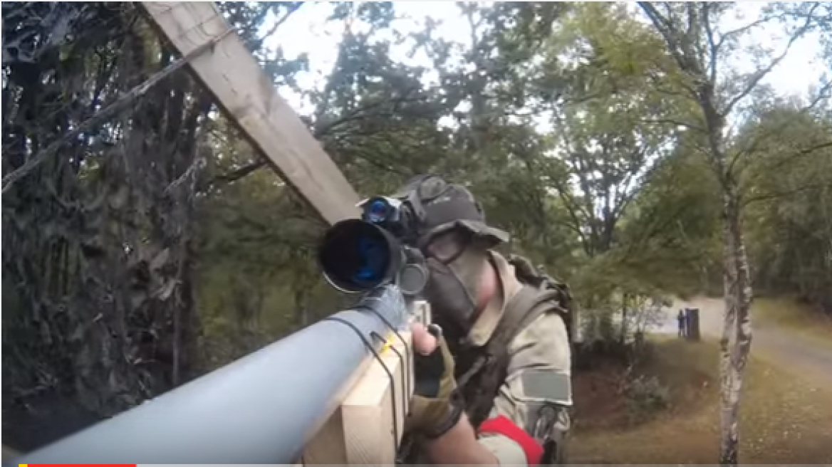 DIY airsoft gun “blows” opponents away (video)