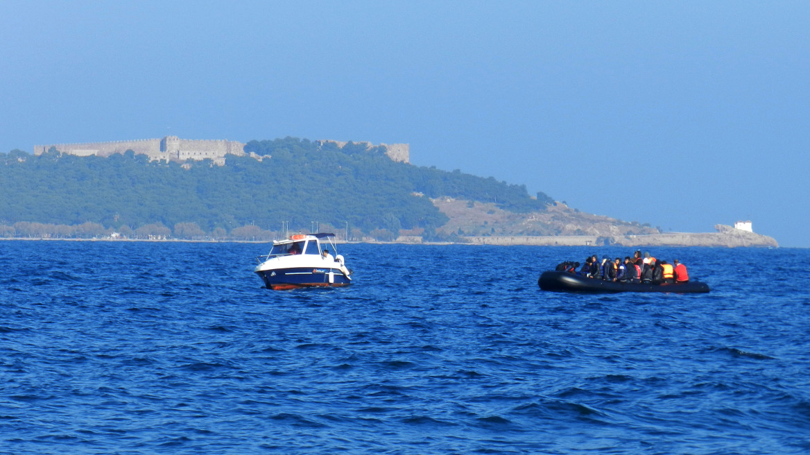 Σκάφος με μετανάστες εντοπίστηκε ανοιχτά των Χανίων