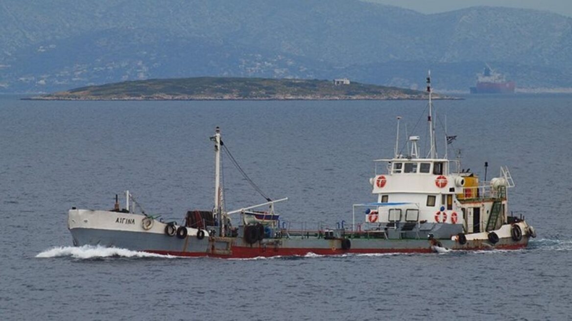 Δυστύχημα στην Αίγινα: Στα δικαστήρια Πειραιά ο καπετάνιος της υδροφόρας
