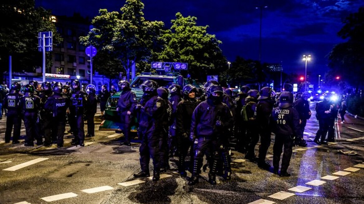 Γερμανία: Η αστυνομία τερμάτισε τη διαδήλωση εναντίον της G20 στο Αμβούργο