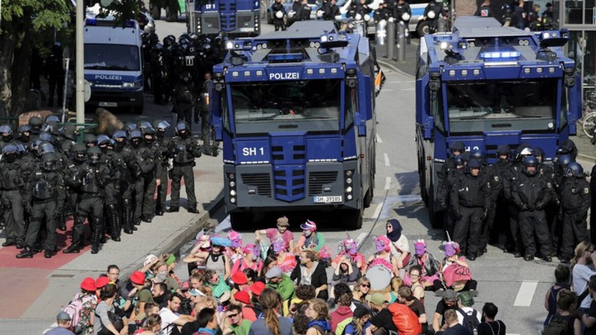 Γερμανία-G20: «Απαράδεκτες» οι βίαιες διαδηλώσεις, δηλώνει η Άνγκελα Μέρκελ