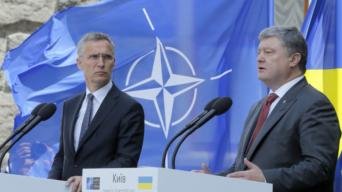 Άρχισαν οι διαπραγματεύσεις για ένταξη της Ουκρανίας στο ΝΑΤΟ μέχρι το 2020