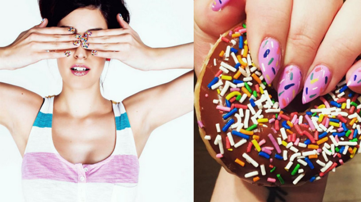 Sprinkle Nails: Η πιο γλυκιά τάση στο μανικιούρ της σεζόν