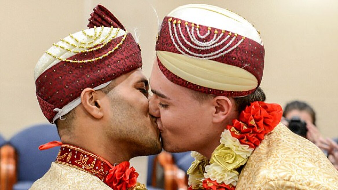 Βίντεο: Ο πρώτος γάμος γκέι μουσουλμάνων είναι γεγονός στη Βρετανία