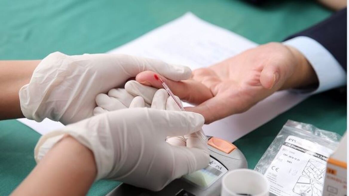 Φαρμακοποιοί: Οι ασφαλισμένοι του ΕΟΠΥΥ κινδυνεύουν να μείνουν χωρίς αναλώσιμα για τον διαβήτη