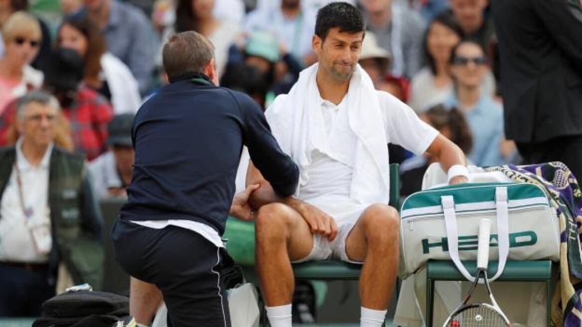 Wimbledon: Μεγάλος άτυχος ο Τζόκοβιτς, αποχώρησε λόγω τραυματισμού - Επελαύνει ο Φέντερερ
