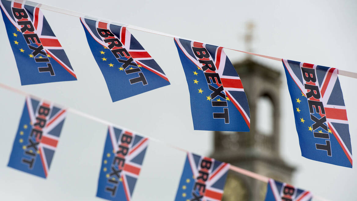 Η Βρετανία αναμένεται να εκδώσει σήμερα την κύρια νομοθεσία Brexit