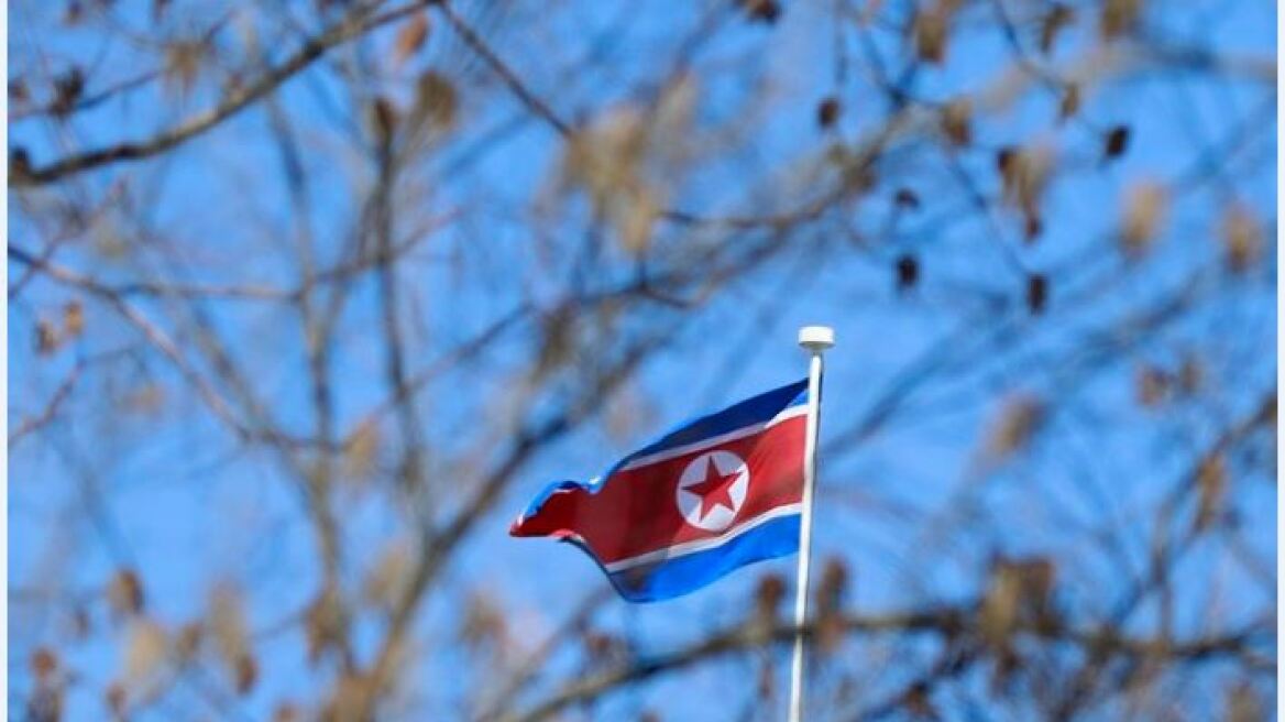 Έναρξη στρατιωτικών συνομιλιών με τη Βόρεια Κορέα προτείνει η Σεούλ