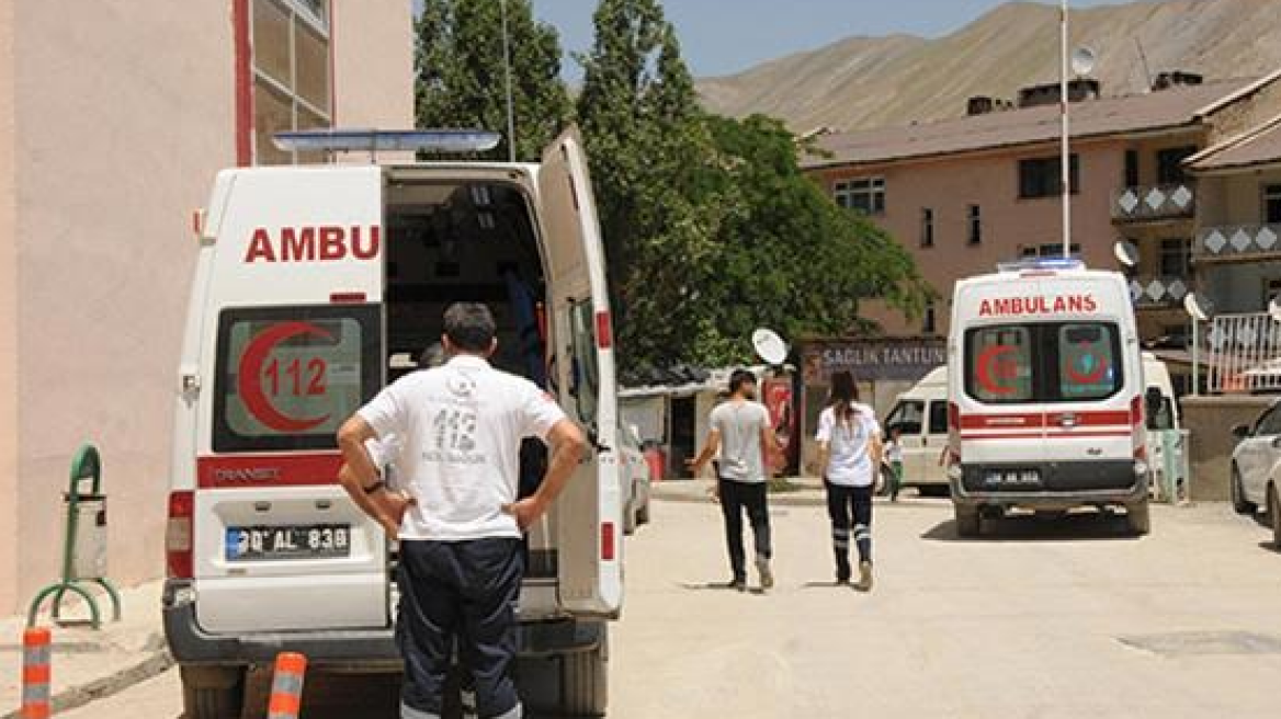 Δεκαεπτά στρατιώτες τραυματίες από έκρηξη βόμβας στην Τουρκία 