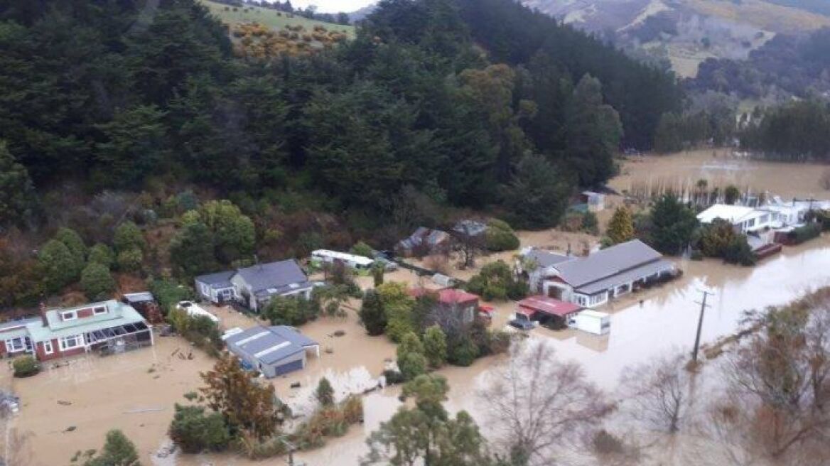Βίντεο: Πλημμύρισε η Νέα Ζηλανδία - Σε κατάσταση συναγερμού το Κράιστσερτς