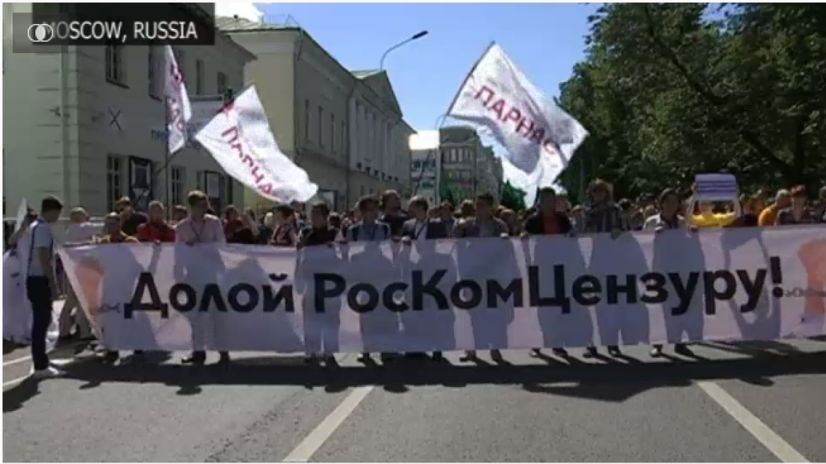 Russians march in Moscow for internet freedom