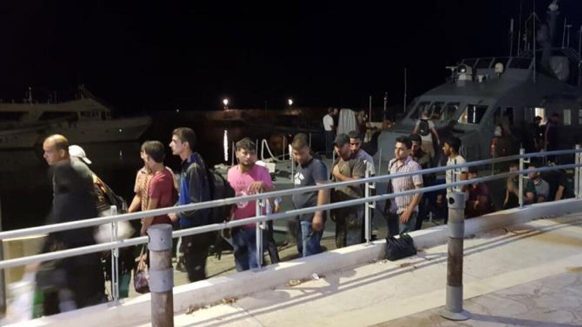 Σκάφος με 143 Σύρους μετανάστες ρυμουλκήθηκε κοντά στην Πάφο