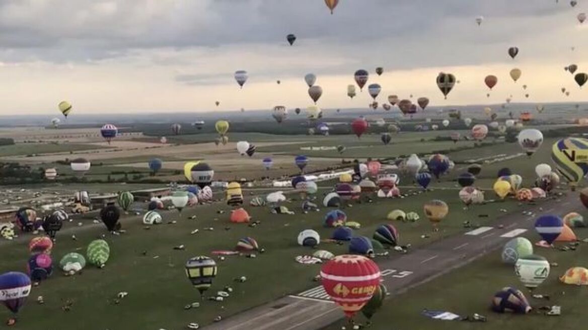 Εκπληκτικές εικόνες: Εκατοντάδες αερόστατα γέμισαν το γαλλικό ουρανό!