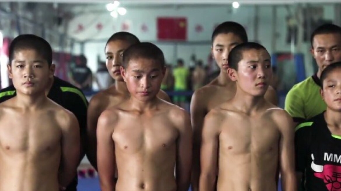 Βίντεο από Κίνα: Παίρνουν ορφανά και άπορα παιδιά, τα κάνουν παλαιστές και θησαυρίζουν