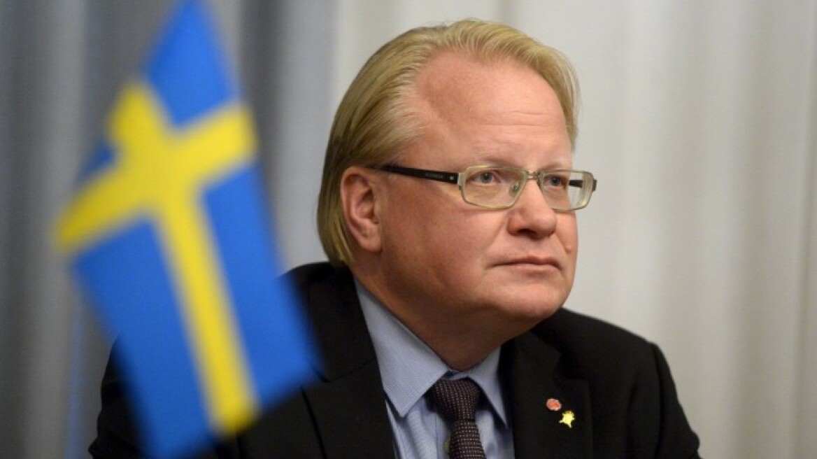 Πρόταση μομφής κατά του Υπουργού Άμυνας της Σουηδίας