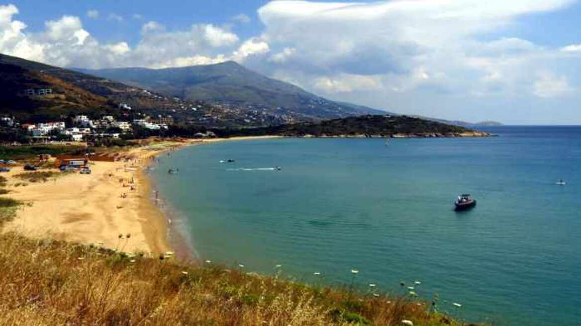 Beautiful beaches of Andros (photos)