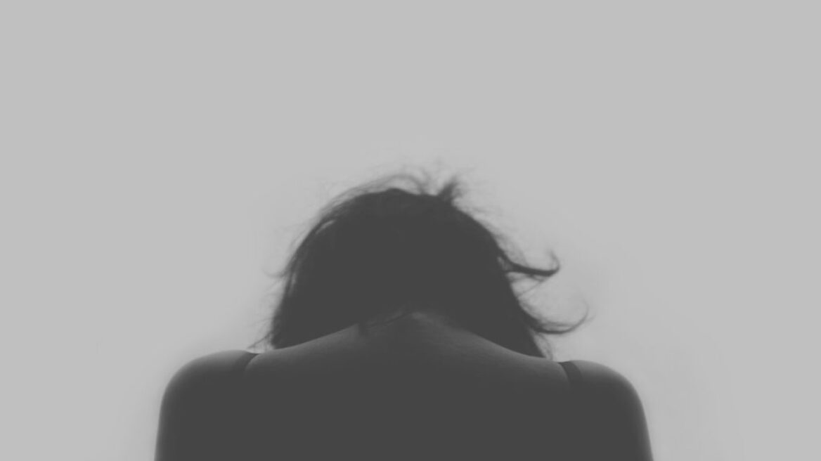 Τα συμπτώματα της καλοκαιρινής «εποχιακής κατάθλιψης»