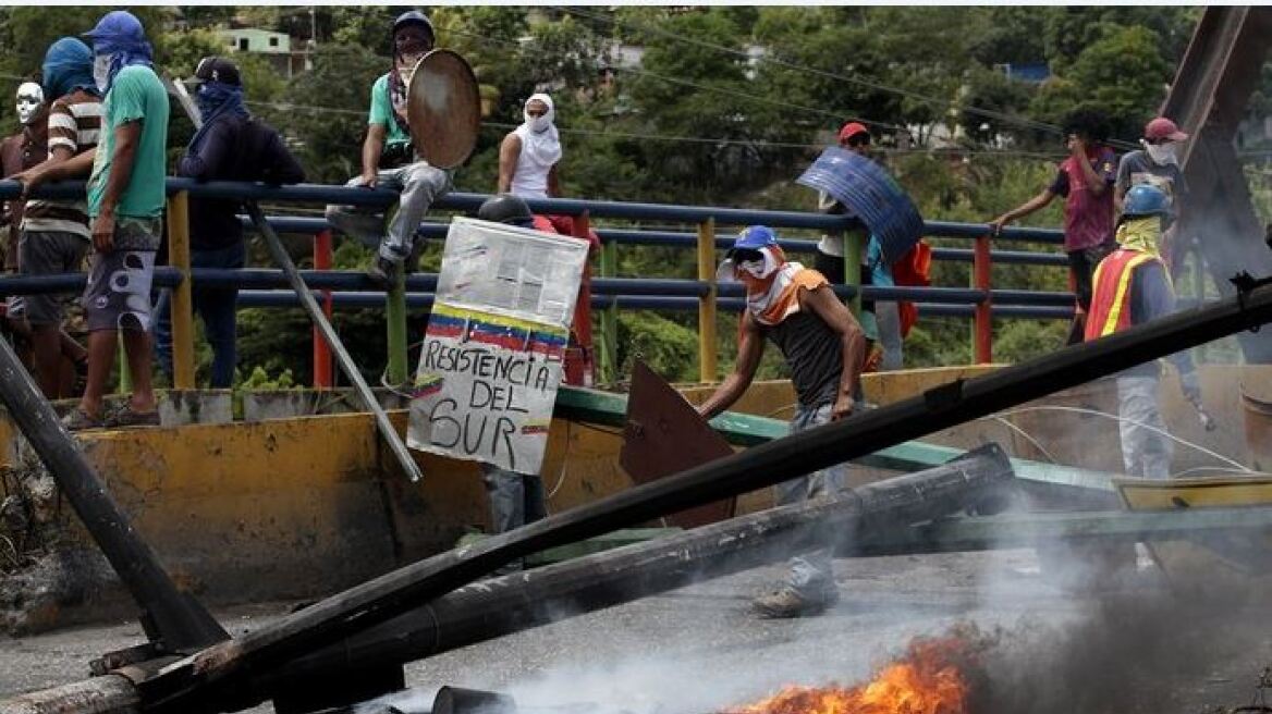 Βενεζουέλα: Η αντιπολίτευση ζητά αποκλεισμό των δρόμων ανήμερα των εκλογών