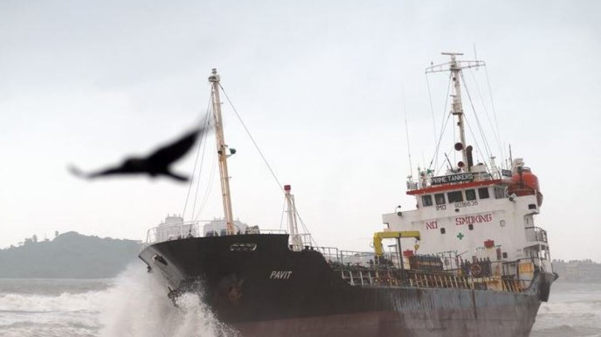 Ινδία: Κατάσχεση πλοίου που μετέφερε 1,5 τόνoυς ηρωίνης