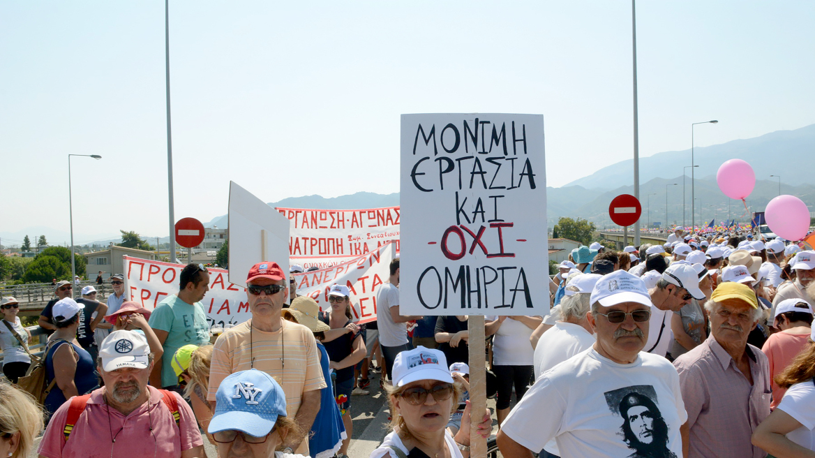 Σε χαμηλά 8ετίας η ανεργία στην Ευρωζώνη - Αρνητική «πρωτιά» για την Ελλάδα