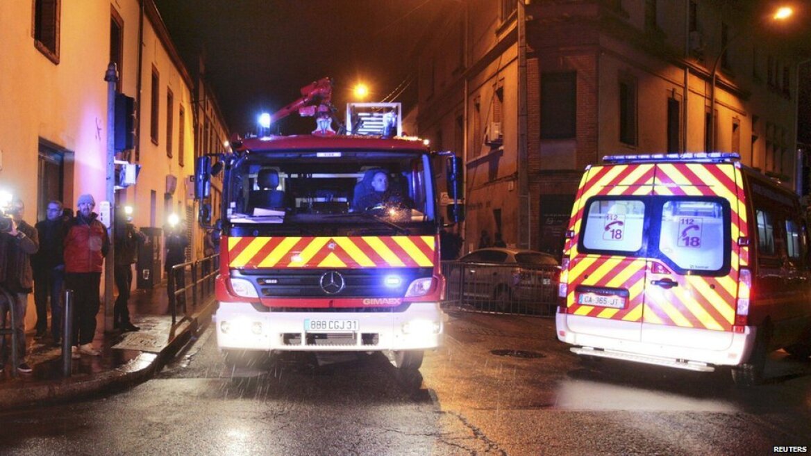 Γαλλία: Αυτοκίνητο πήρε φωτιά, από μπαταρία ηλεκτρονικού τσιγάρου	