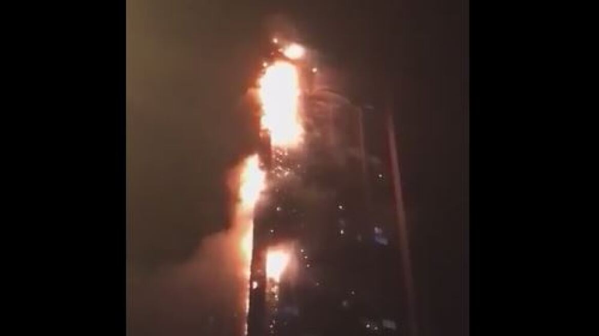 Φωτιά σε ουρανοξύστη στο Ντουμπάι - Δεν υπάρχουν τραυματίες