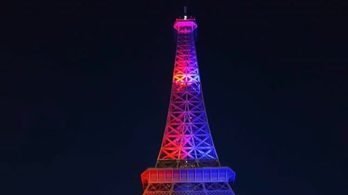 Παρίσι: Συνελήφθη στον Πύργο του Άιφελ άνδρας που κρατούσε μαχαίρι