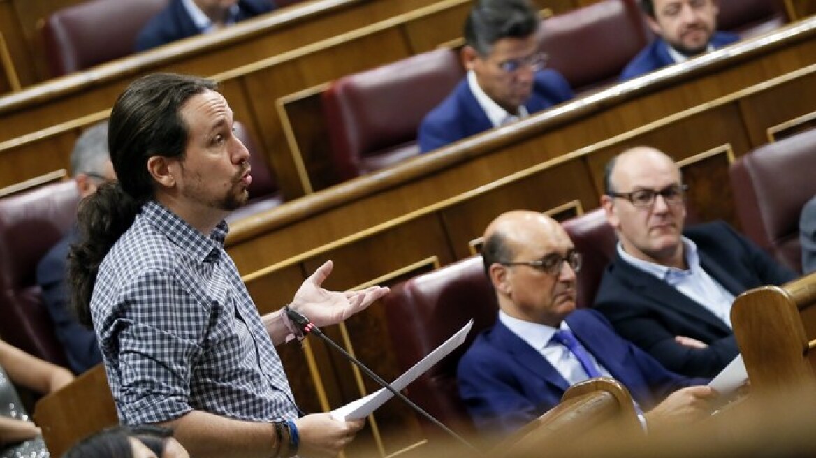 Ισπανία: Οι Podemos αύξησαν τα έσοδά τους κατά 412% μέσα στο 2016