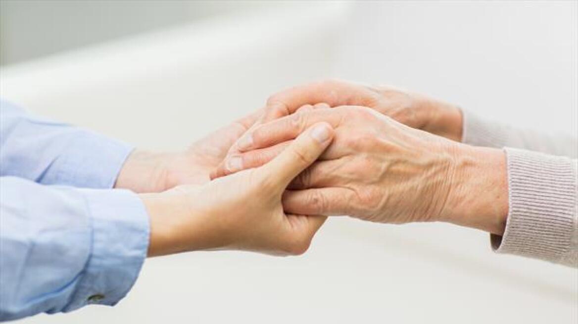 Μεγαλύτερος ο κίνδυνος Αλτσχάιμερ και άνοιας για τους ηλικιωμένους ανθρώπους