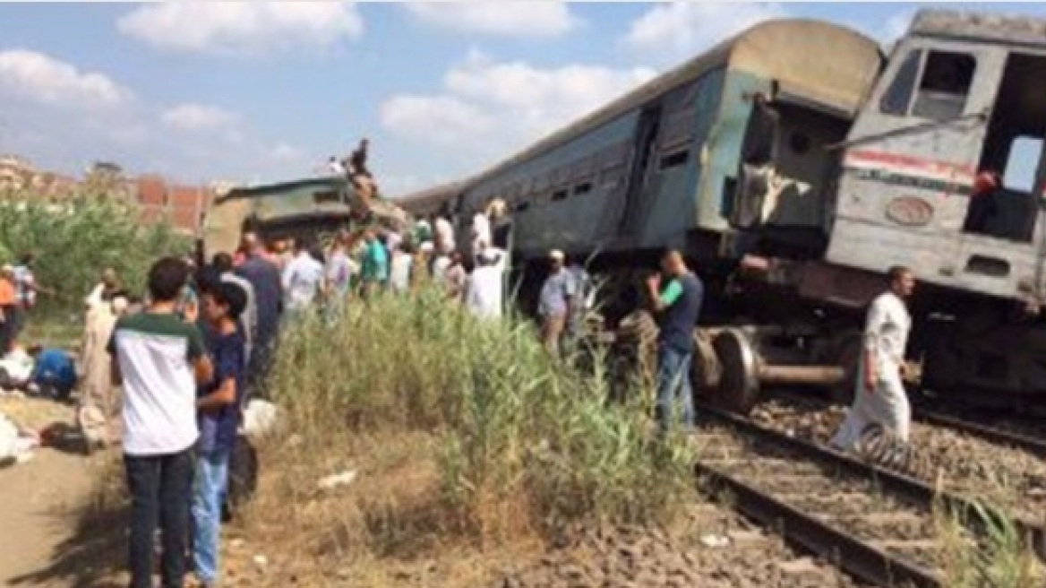 Τραγωδία στην Αίγυπτο: Τουλάχιστον 37 νεκροί σε σύγκρουση τρένων