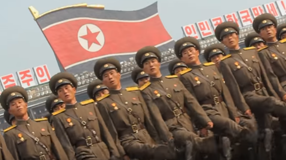 Βόρεια Κορέα: 3,5 εκατ. πολίτες ζήτησαν να καταταγούν για να... πολεμήσουν τον Τραμπ