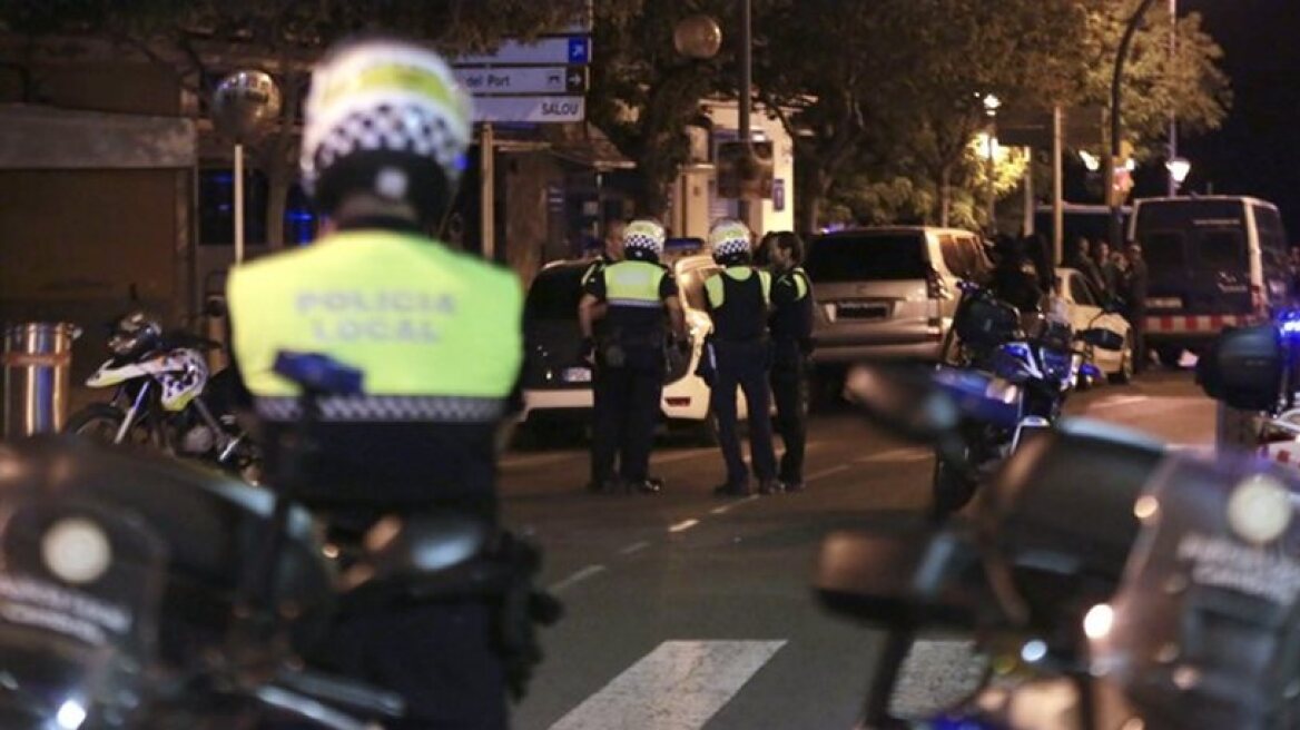 Διέφυγαν στη Γαλλία οι δράστες του χτυπήματος στη Βαρκελώνη;
