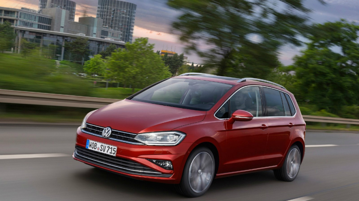 Η VW ανανεώνει το Golf Sportsvan