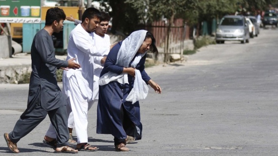 Μακελειό με τουλάχιστον 20 νεκρούς σε σιιτικό τέμενος στην Καμπούλ