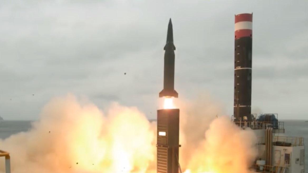 Στην αντεπίθεση η Νότια Κορέα: Δημοσίευσε βίντεο με πυραυλικές δοκιμές