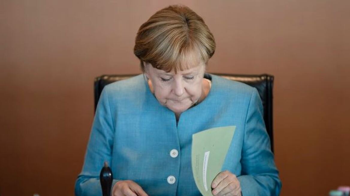 Πάνω από 1.000 μηνύσεις κατά της Μέρκελ για προδοσία - Την κατηγορούν για το προσφυγικό 