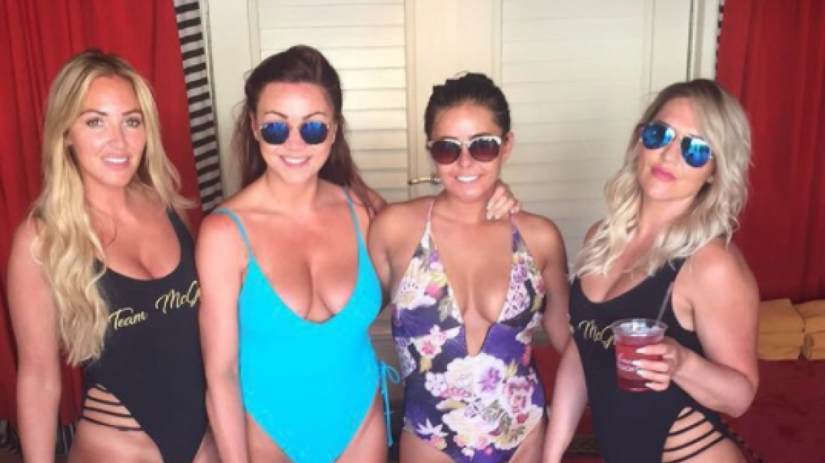 Meet the two sisters of Conor McGregor (photos)