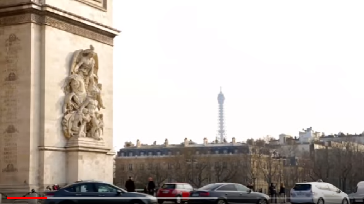 Site for nudists opens in Paris (video)