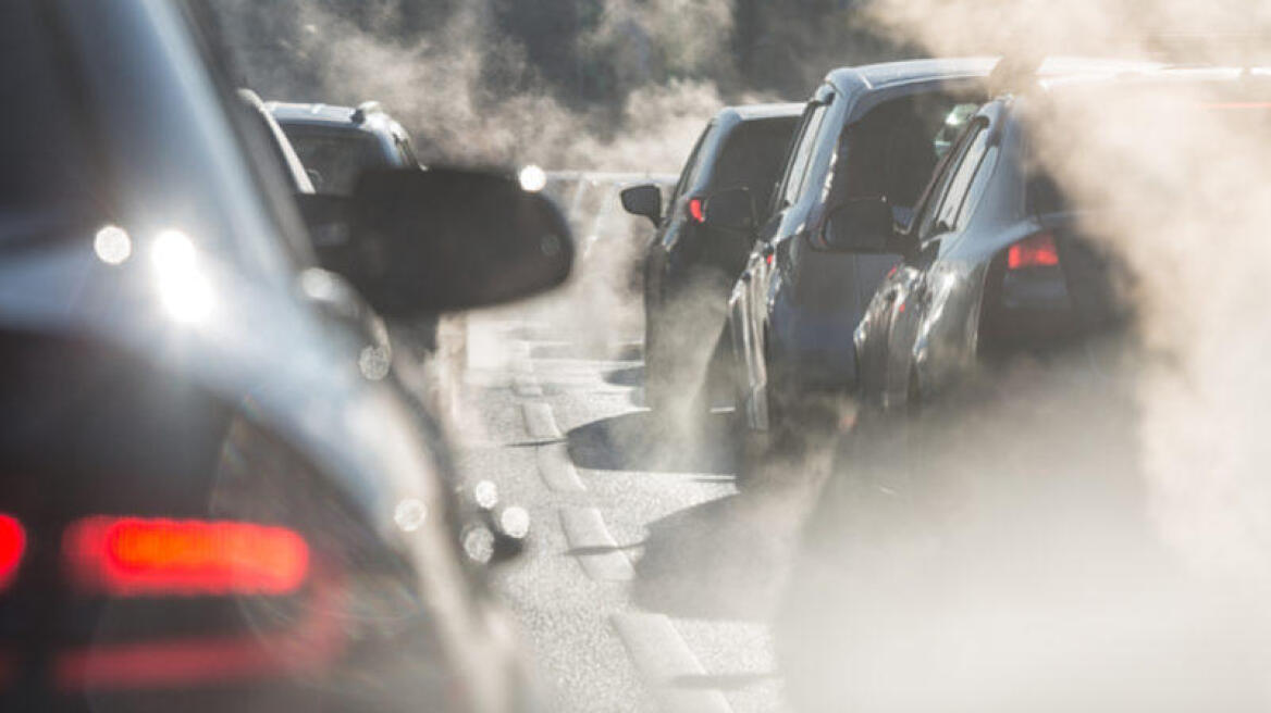 Air pollution almost as bad for babies as smoking during pregnancy
