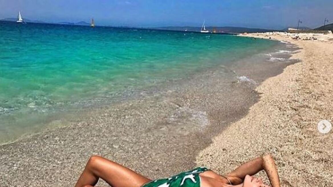 Ευαγγελία Αραβανή: Αναπολεί τις καλοκαιρινές της διακοπές με μία σέξι της φωτογραφία 