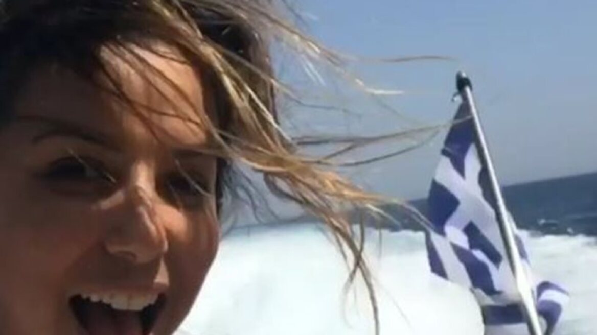 Eva Longoria in Greece (videos-photos)