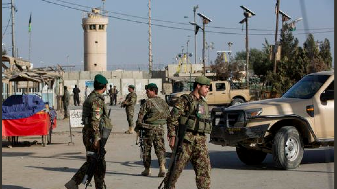 Επίθεση σε αμερικανική βάση στο Αφγανιστάν - Ένας νεκρός και 20 τραυματίες