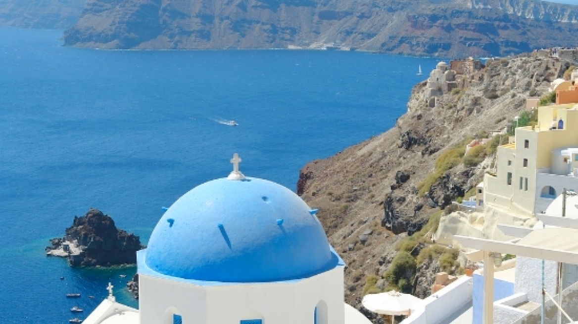 Τα ελληνικά νησιά πρώτα στον κόσμο, σύμφωνα με τους αναγνώστες του Conde Nast Traveller