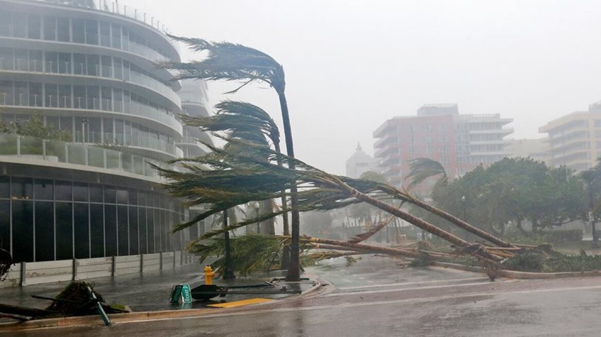 Hurricane Irma batters Florida (photos-videos)