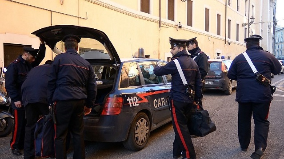 Ιταλία: «Καραμπινιέρι» βίασαν Αμερικανίδες φοιτήτριες στη Φλωρεντία
