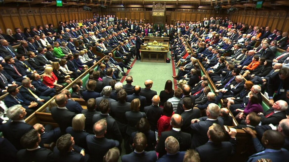 Βρετανία: Η Βουλή ψήφισε κατ' άρθρο το νομοσχέδιο για το Brexit