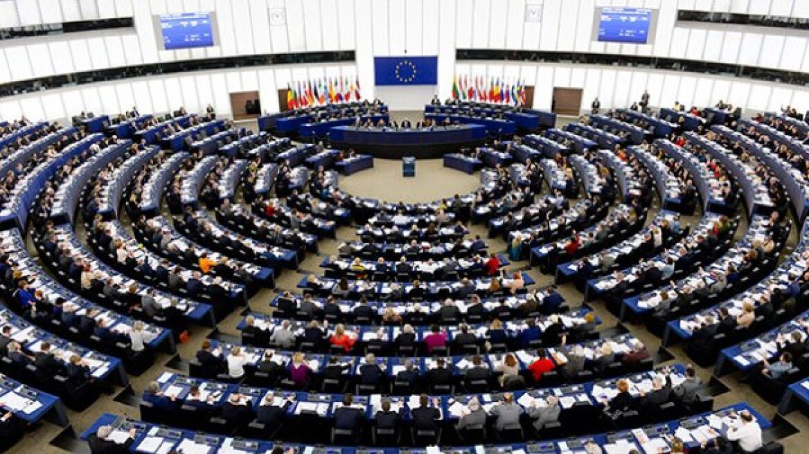 Tο Ευρωπαϊκό Κοινοβούλιο κάλεσε τον στρατό της Μιανμάρ να σταματήσει τη βία